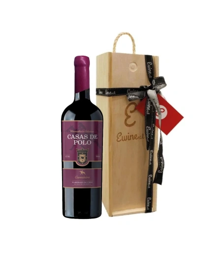 Pack de Regalo Casas de Polo Winemaker Carmenere en Caja de Madera
