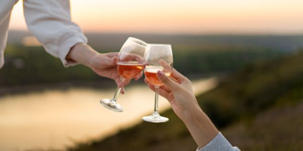 Descubriendo la Elegancia del Chardonnay: Un Vino para Disfrutar